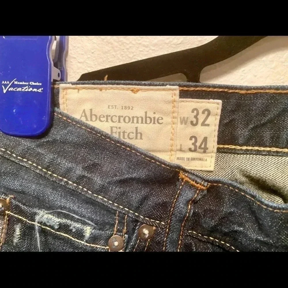 Abercrombie and Fitch jeans size 32/34. Distressed details‎  on front and back.